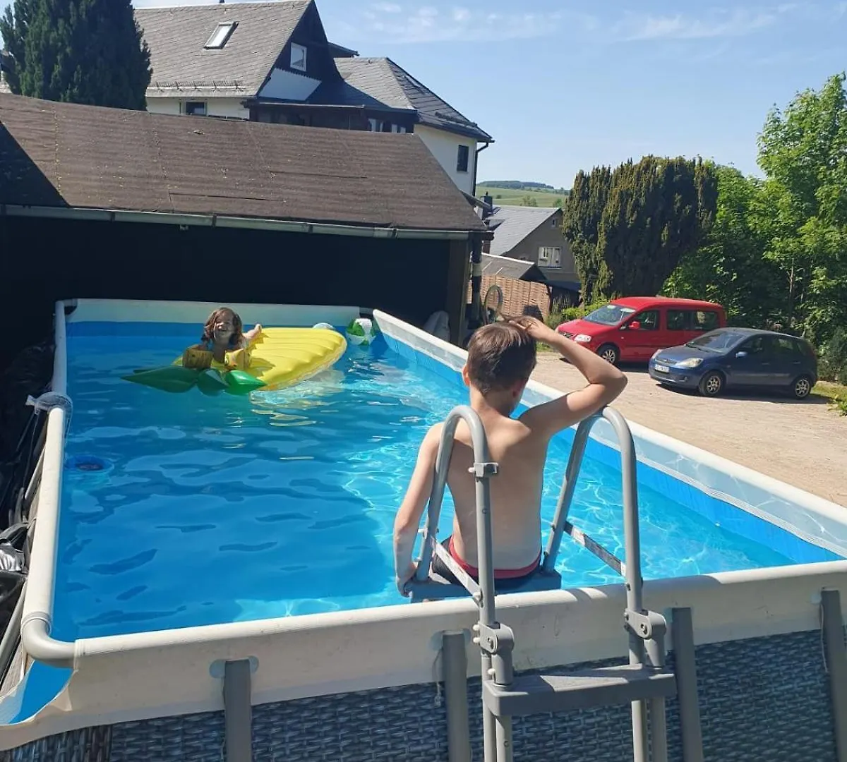 Familienfreundliche Ferienwohnung Erzgebirge Schneeberg  Apartment Schneeberg (Saxony)